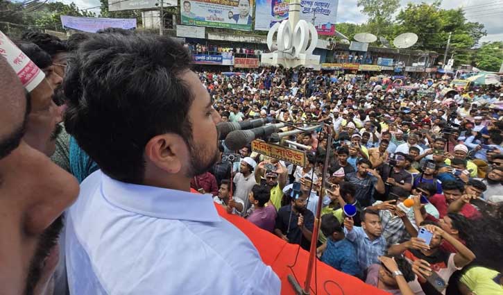 পুরনো সিস্টেম ও দখলদারিত্ব ফিরে আসার চেষ্টা চলছে: নাহিদ