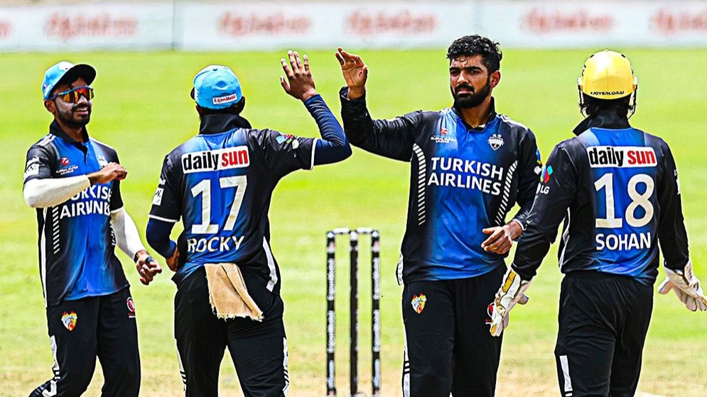 সাকিবদের বিদায় করে ফাইনালে যাদের পেল রংপুর