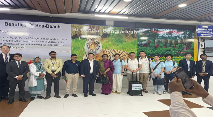 বিমান দুর্ঘটনায় দগ্ধদের চিকিৎসা দিতে চীনা মেডিকেল টিম ঢাকায়