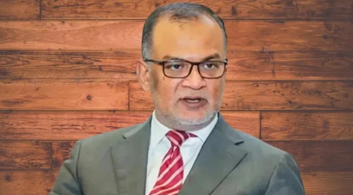 সমালোচকদের হতাশ করে যোগ্যতার প্রমাণ দিয়েছেন বাণিজ্য উপদেষ্টা’