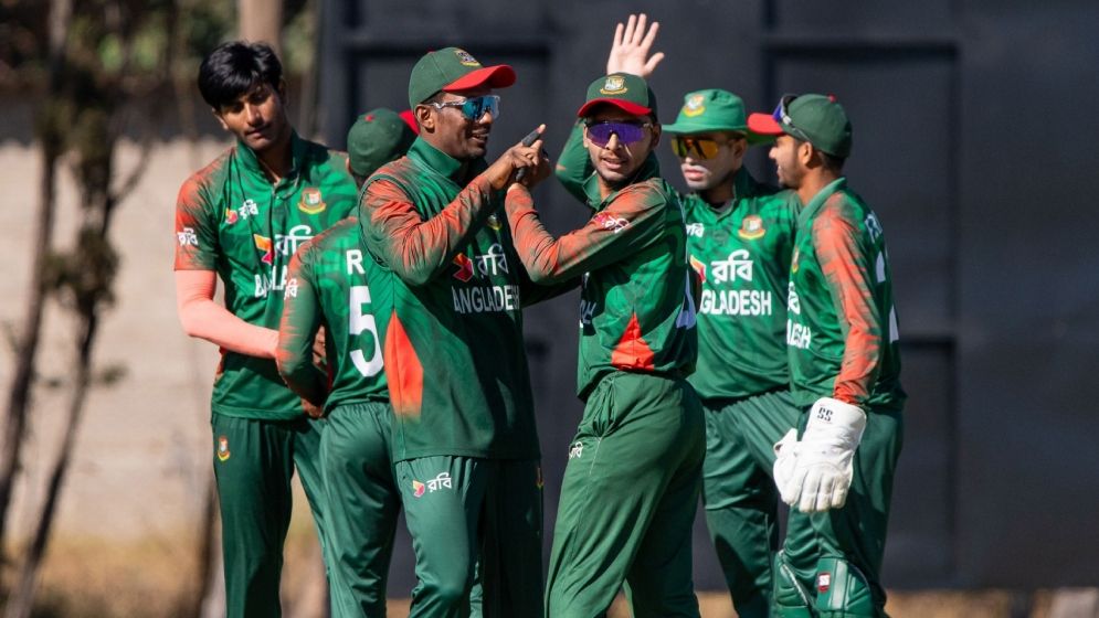 দাপুটে জয়ে দুই ম্যাচ হাতে রেখেই ফাইনালে যুবারা