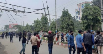 হবিগঞ্জে বিএনপির ডাকা মানববন্ধনে ব্যাপক সংঘর্ষ, আহত ৫০