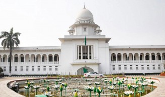 এমবিবিএস-বিডিএস ডিগ্রি ছাড়া নামের আগে ‘ডা.’ নয়: হাইকোর্ট