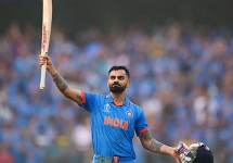 এখনই নেবেন না অবসর, জানালেন কোহলি