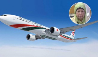 মধ্যরাতে সরিয়ে দেওয়া হলো খালেদা জিয়ার ফ্লাইটের দুই কেবিন ক্রুকে