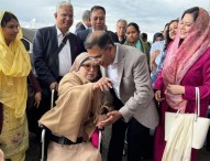 এয়ার অ্যাম্বুলেন্সে ঢাকার পথে খালেদা জিয়া