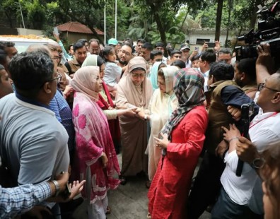 গুলশানের বাসভবনে খালেদা জিয়া