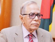 দেশ ছাড়লেন সাবেক রাষ্ট্রপতি হামিদ