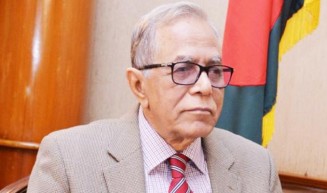 দেশ ছাড়লেন সাবেক রাষ্ট্রপতি হামিদ