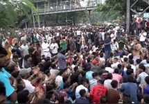 রাজপথে ইশরাক সমর্থকদের উচ্ছ্বাস