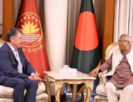 সরকার প্রতিটি নাগরিকের ধর্মীয় স্বাধীনতা রক্ষায় বদ্ধপরিকর: প্রধান উপদেষ্টা