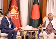 সরকার প্রতিটি নাগরিকের ধর্মীয় স্বাধীনতা রক্ষায় বদ্ধপরিকর: প্রধান উপদেষ্টা