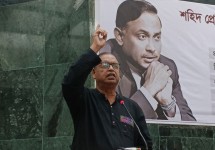 তারেক রহমান মানুষের স্বপ্ন পূরণের ব্যক্তিত্বে রূপান্তরিত হয়েছেন : দুদু