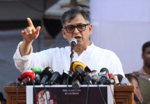আদালতকে ফ্যাসিস্টমুক্ত করতে হবে: সালাহউদ্দিন আহমদ