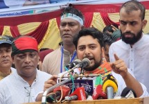 খুনি হাসিনাকে আশ্রয় দেওয়ায় ভারতকেও জবাবদিহি করতে হবে: নাহিদ