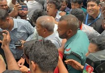৯ ঘণ্টা আটকে থাকার পর মাইলস্টোন ছাড়লেন দুই উপদেষ্টা