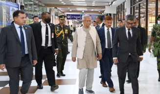 মালয়েশিয়ার পথে প্রধান উপদেষ্টা